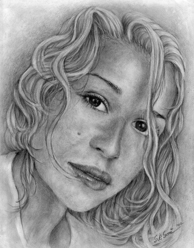 Drawing young. Young рисунок. Рисунок портрет илвирс.. Young girl drawing. Drawing Youngs.