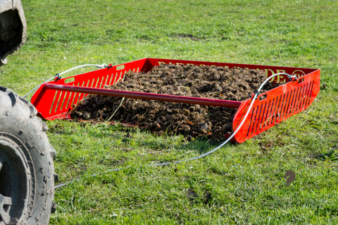 The 4 Most Important Reasons to Remove Horse Poo From Your Paddocks