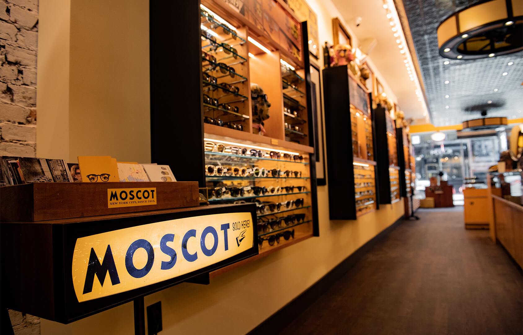 The Best of New York: Customer Service Always Delivers at MOSCOT