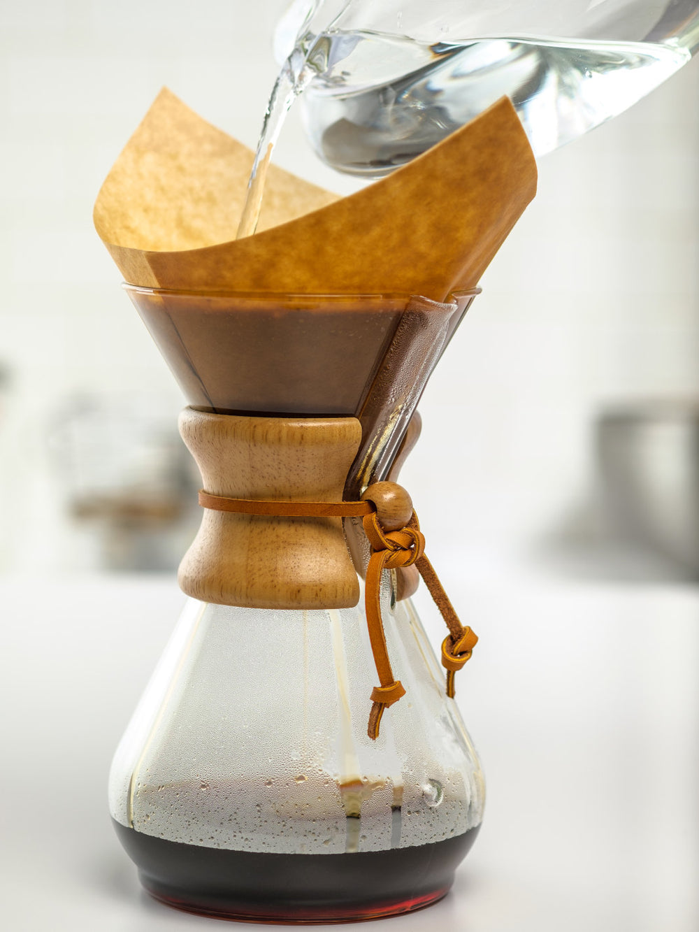 ChemeX 10 Cup with Wood Collar — Stauf's Coffee Roasters