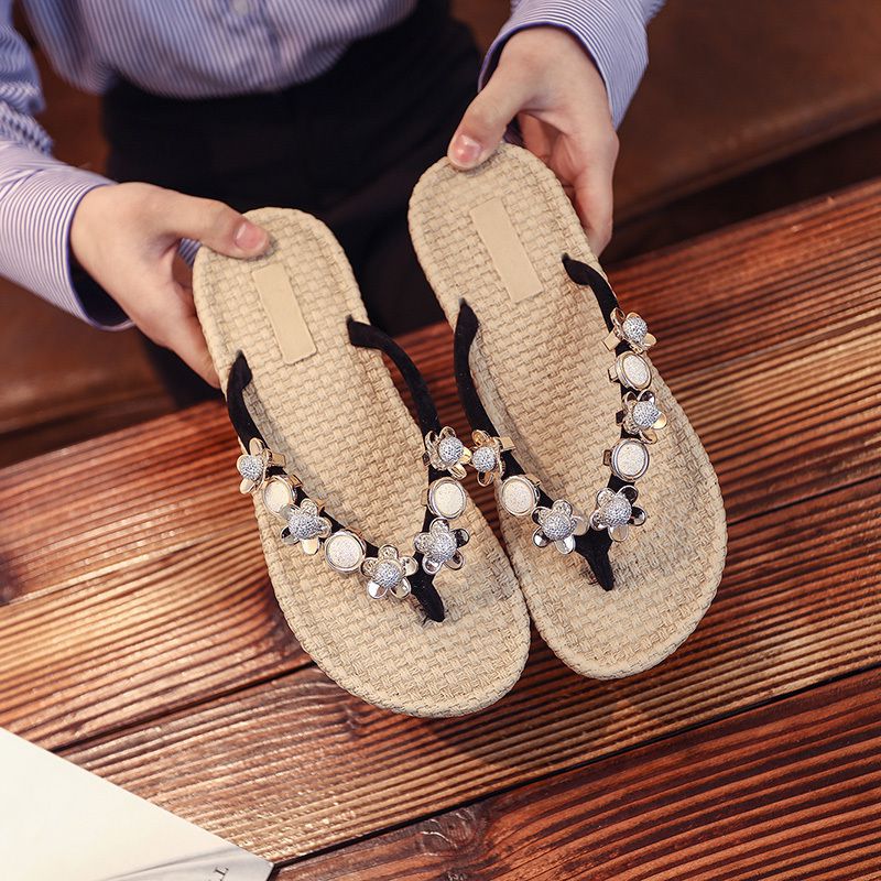 Fashion Casual Metal Flower Decor Toe Post Slippers Shoes