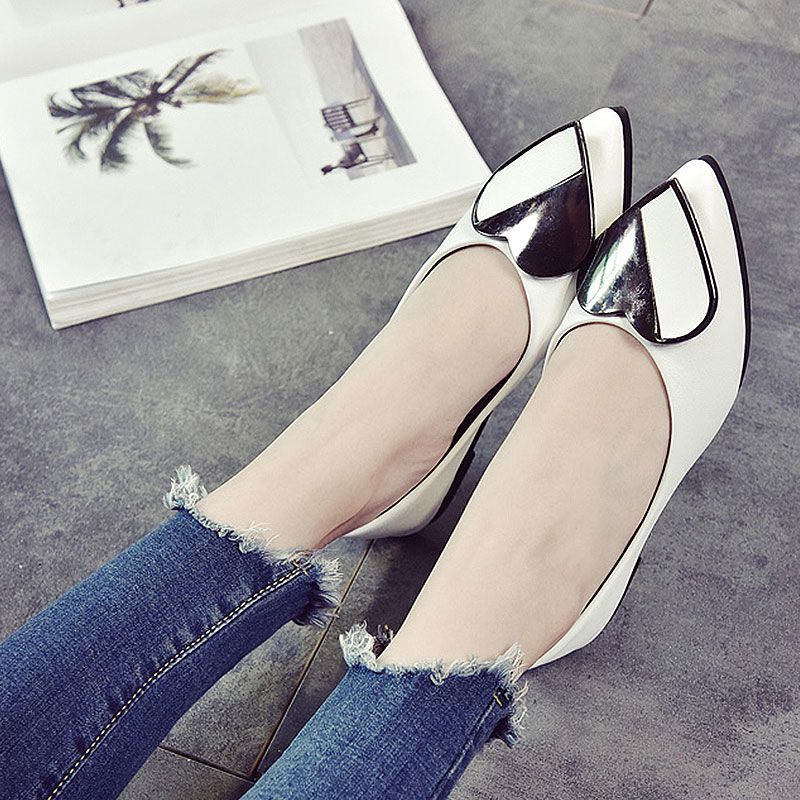 Metal Love Heart Shaped Decor Casual Soft Insole Flat Shoes