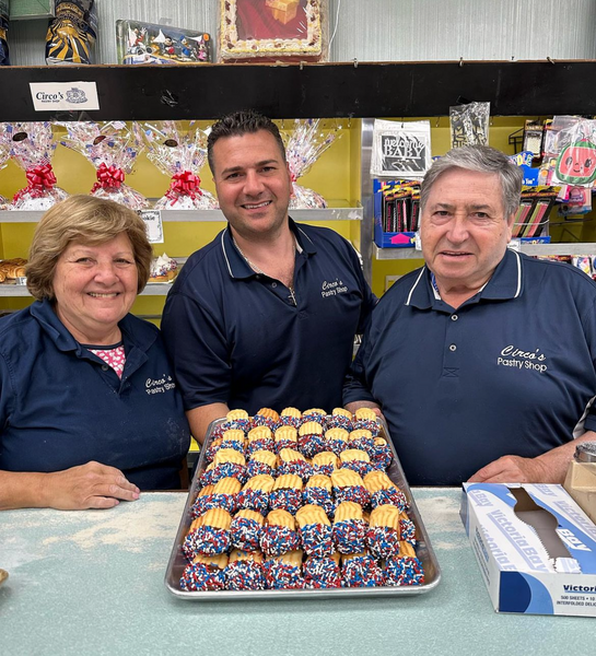 Circo's Pastry Shop Family