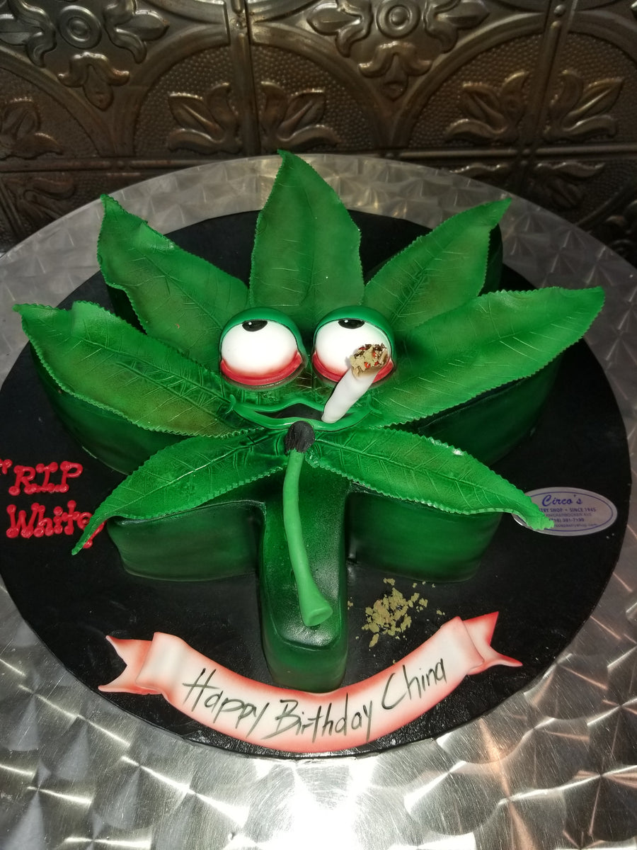 Marijuana leaf cake and cupcakes CS0297 – Circo's Pastry Shop
