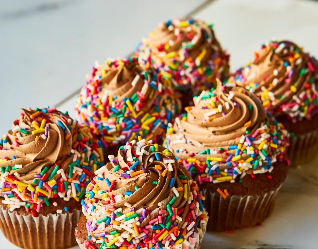 Chocolate Cupcakes With Rainbow Sprinkles Circos Pastry Shop 7262