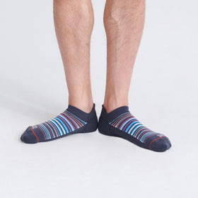 Secondary Product image of Whole Package Low Show Socks Vibrant Stripe- India Ink
