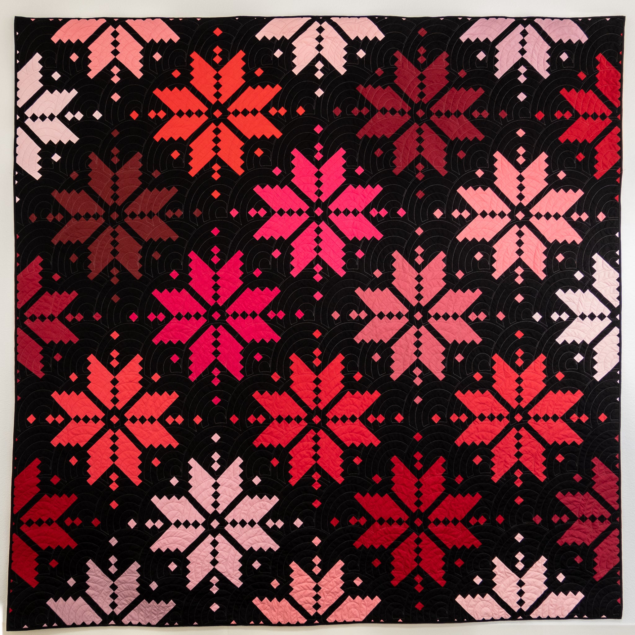 Knitted Star Quilt in red magenta - Sewfinity.com