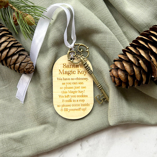 Santa’s Magic Key with Engraved Wooden Tag