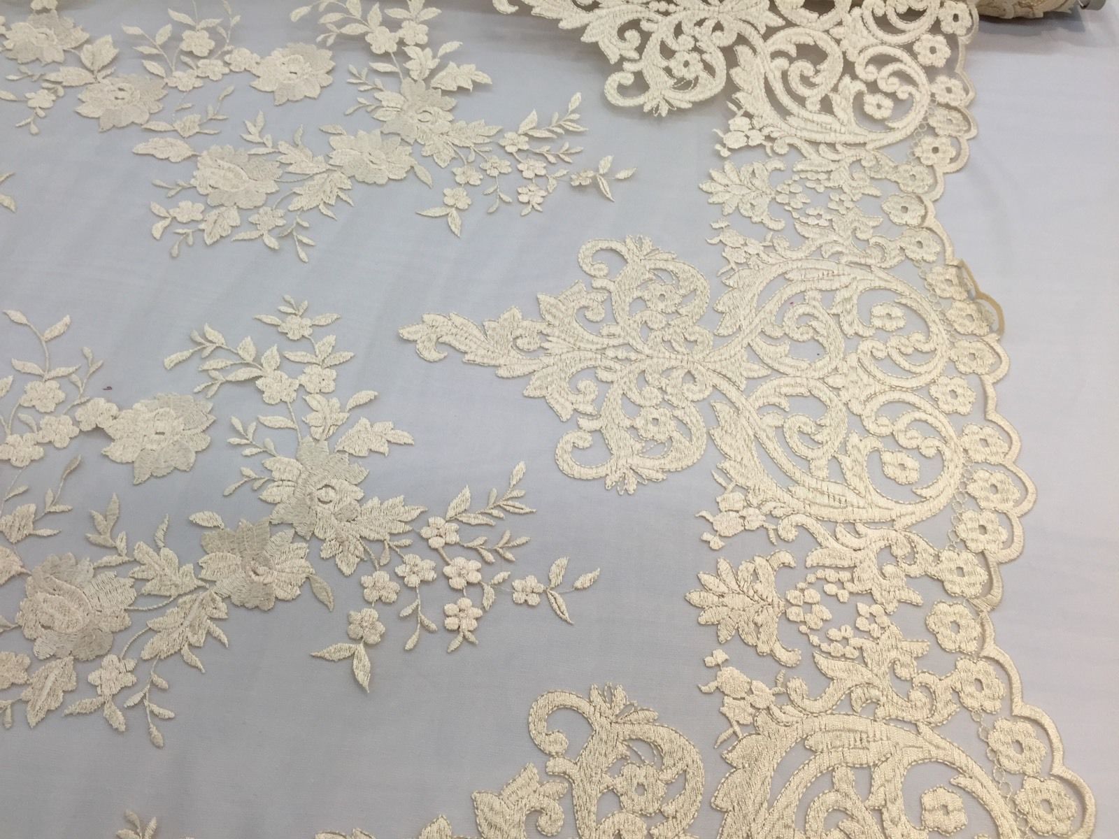 cream stretch lace fabric