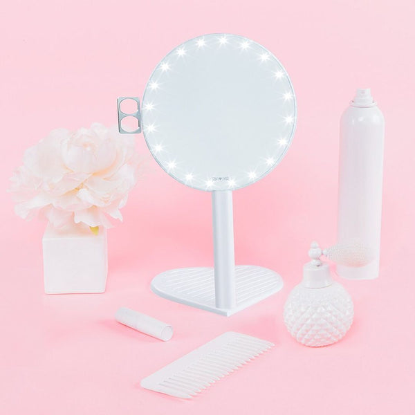 RIKI GRACEFUL best-rated magnifying lighted vanity mirror