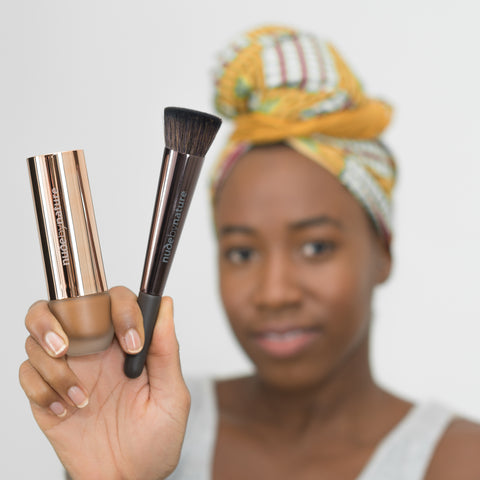 Flawless Liquid Foundation & Buffing Brush