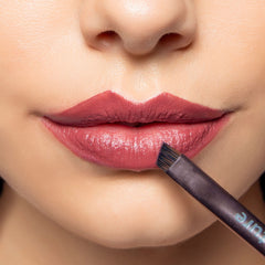 Satin Liquid Lipstick 09 Rich Plum