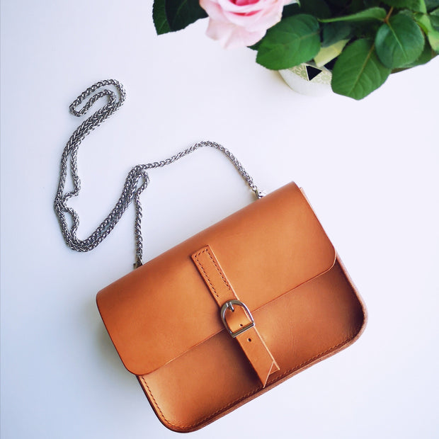 Make your Own Leather Handbag DIY Class London – Tea & Crafting