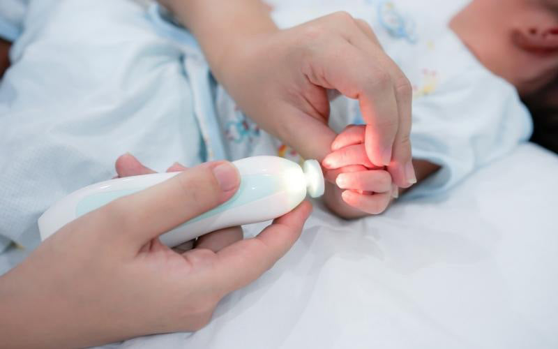 Baby Nails™ – Lime à ongles portable pour bébé avec ciseaux