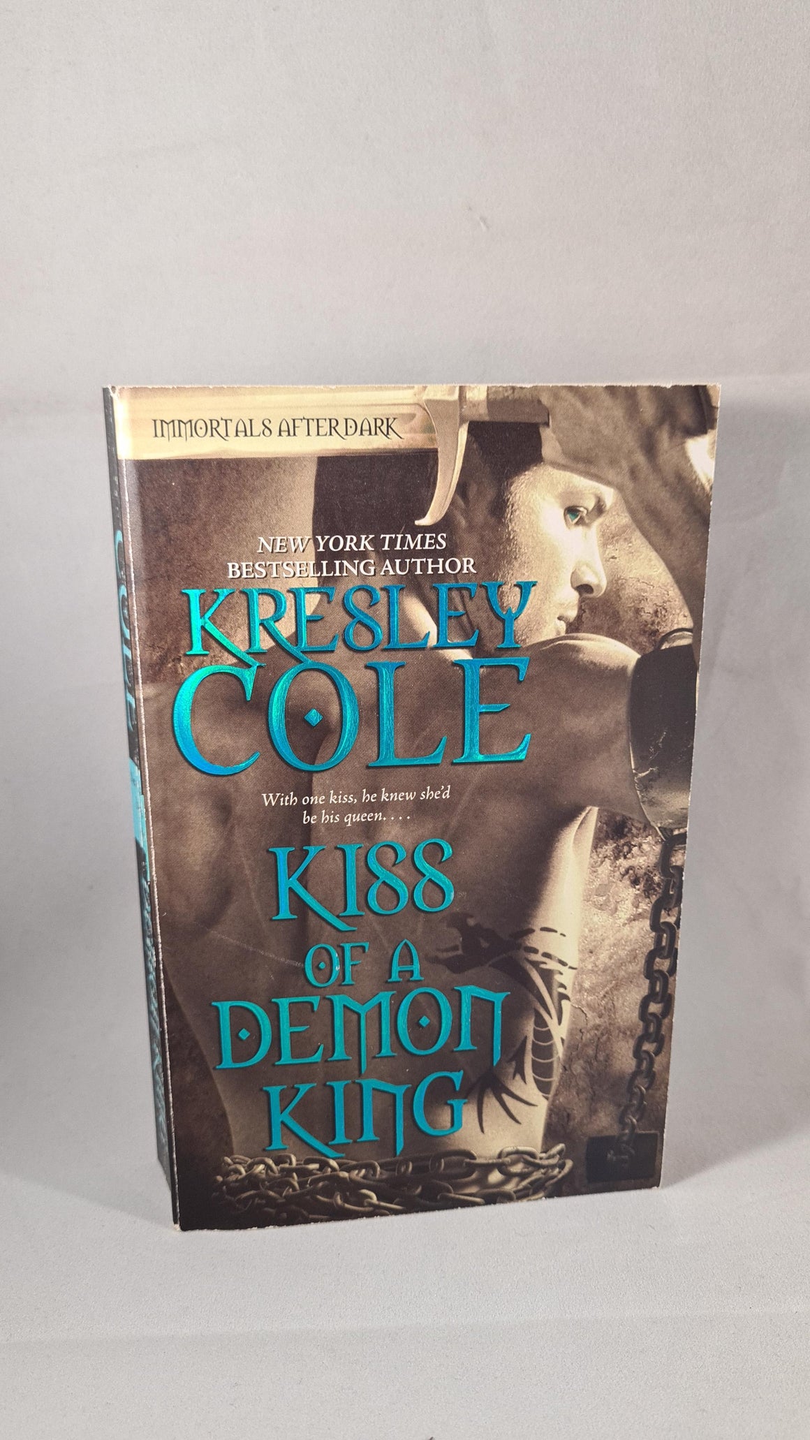 kiss of a demon king by kresley cole