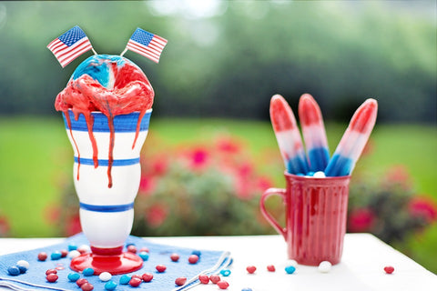 Drink and Popsicle, The Perfect Drink to Add to Your Coffee Shop This 4th of July