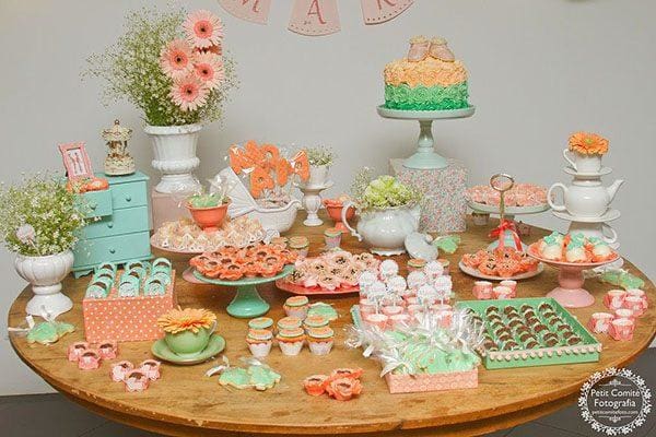 Bolo de Aniversário Infantil — Decoração de Casa