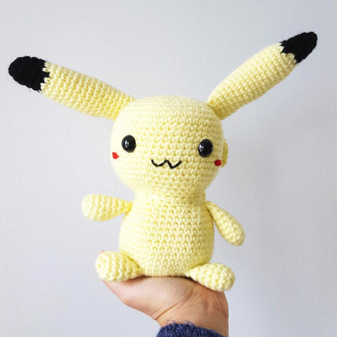 pikachu amigurumi