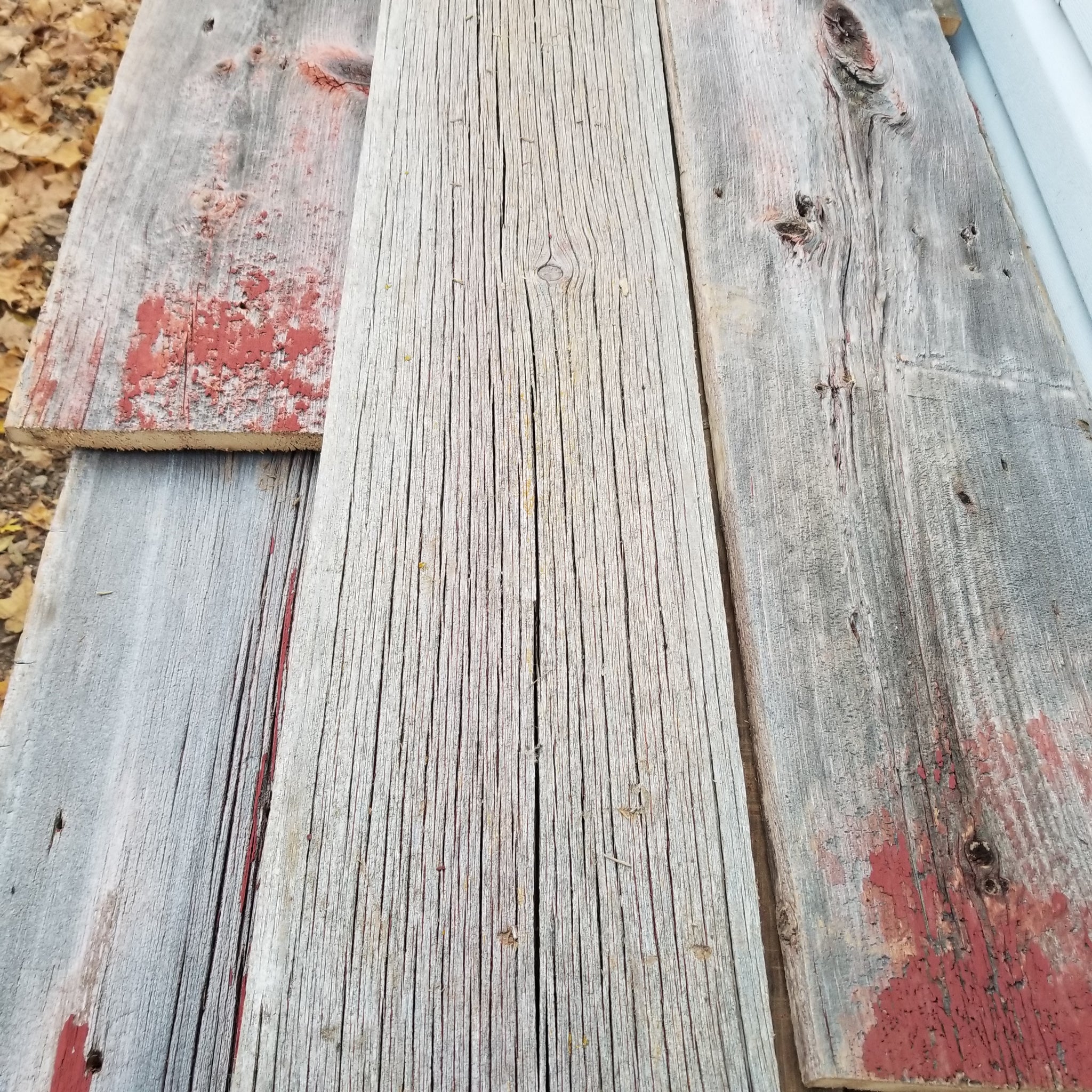 1x10xrl Super Faded Red Old Grain Reclaimed Lumber And Barn Wood