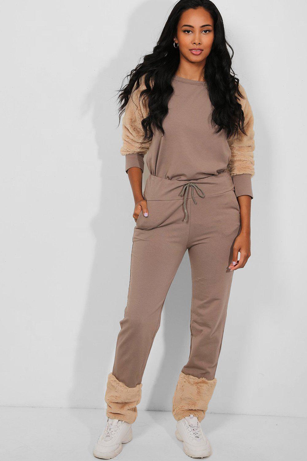 Brown Faux Fur Details Tracksuit – SinglePrice