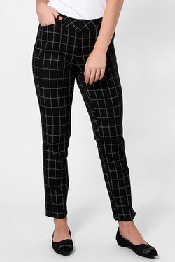 pants with white line