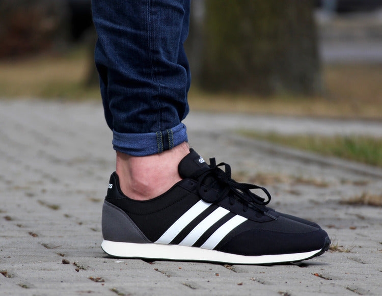 adidas neo v racer