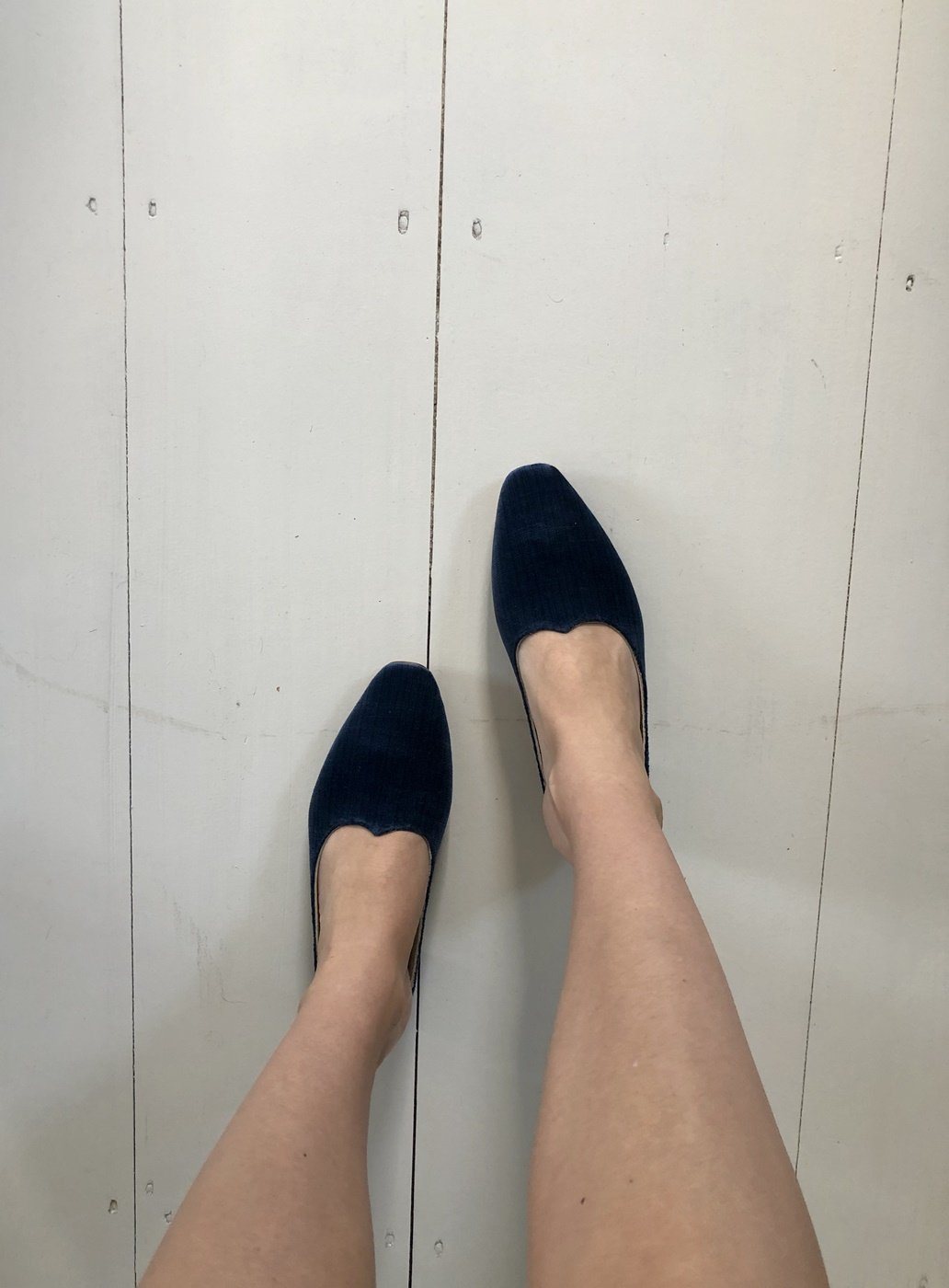 Artemis - Midnight Velvet Moss Mules – raclifestyle