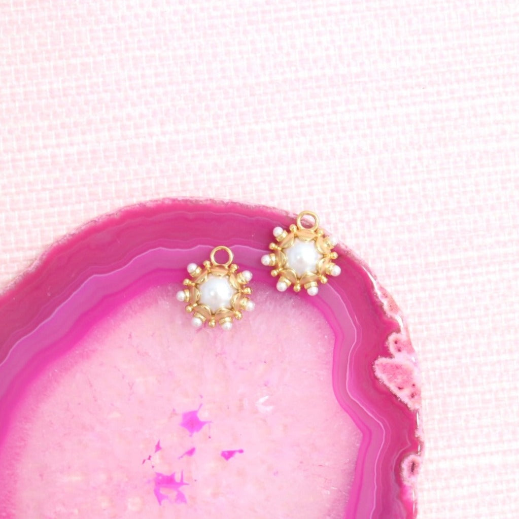 Perla Charm Pair