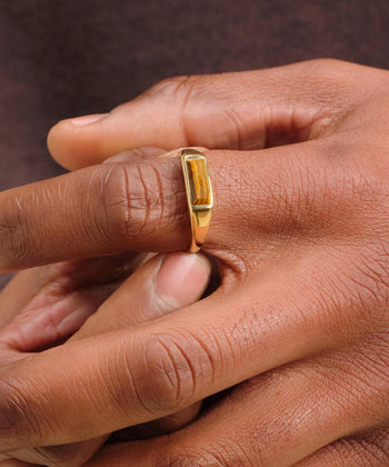 Beveled Tiger's Eye Signet Ring - Gold