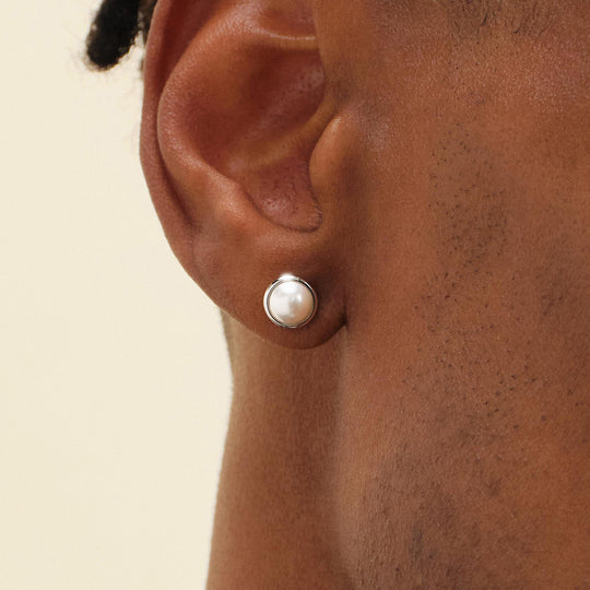 Bezeled Pearl Stud Earrings - Silver - Image 2/2