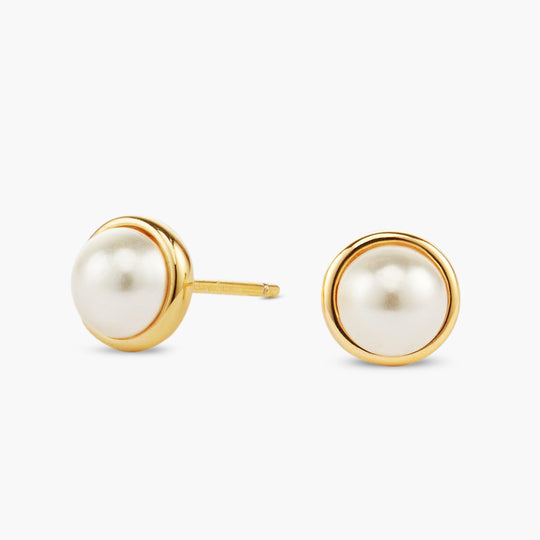 Bezeled Pearl Stud Earrings - Gold - Image 1/2