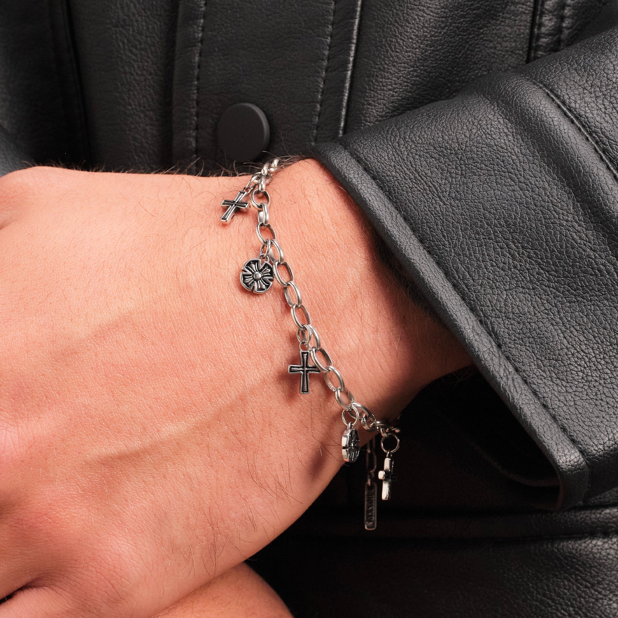 JAXXON Heritage Charm Silver Bracelet | 7.5/8.5