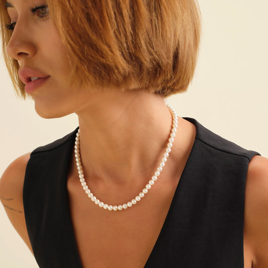 Women's Pearl Necklace - Image 6/6