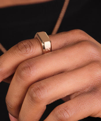 Signet Ring - Rose Gold