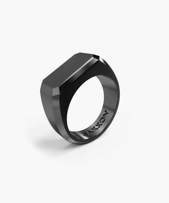 Picture of Signet Ring - Black