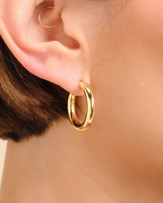 Women's Bold Medium Hoop Earrings - Gold - Image 2/2