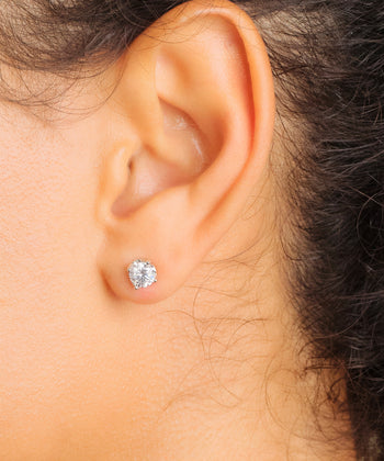 Women's Classic Stud Earrings - Silver