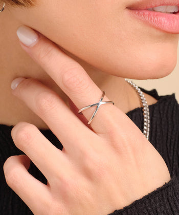Women's Crossover Ring - Silver