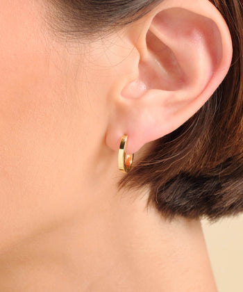 Picture of Women's Huggie Earrings - Gold