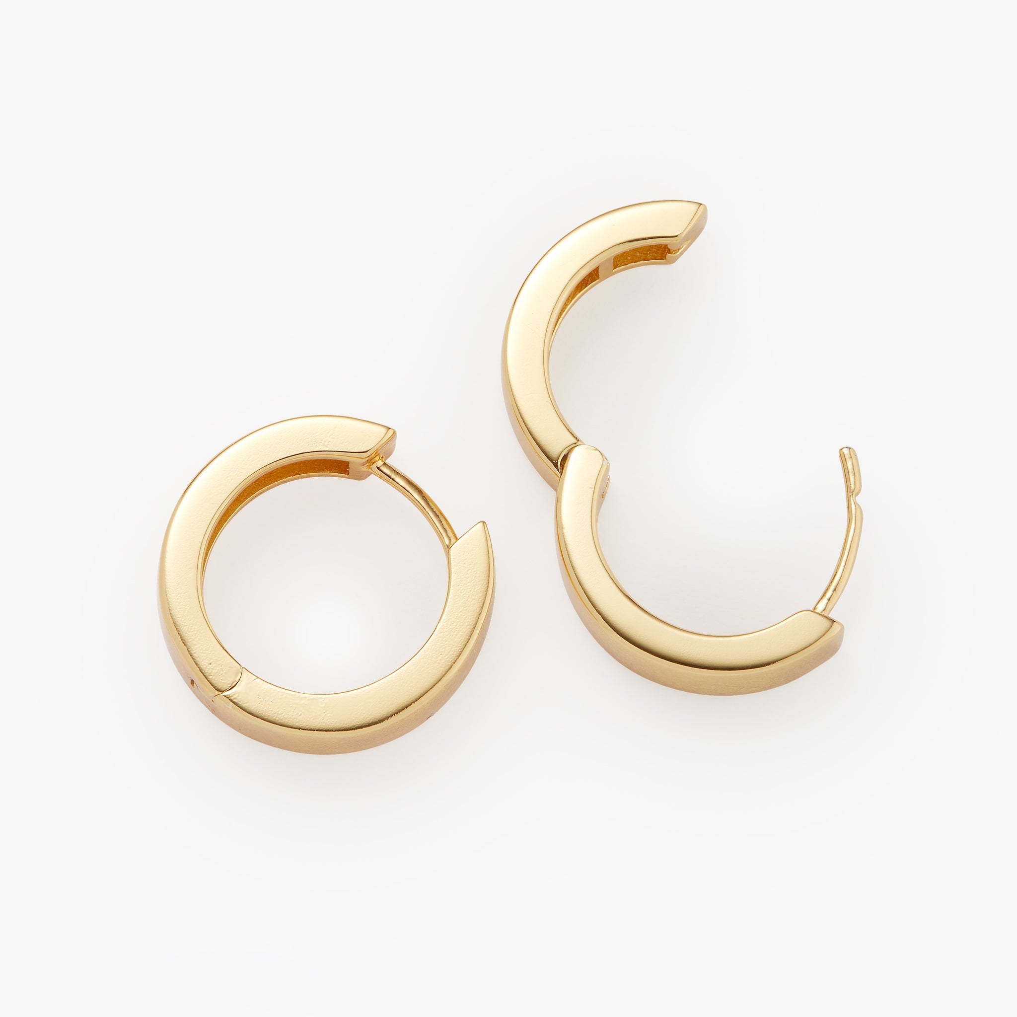 JAXXON Gold Pearl Hoop Earrings