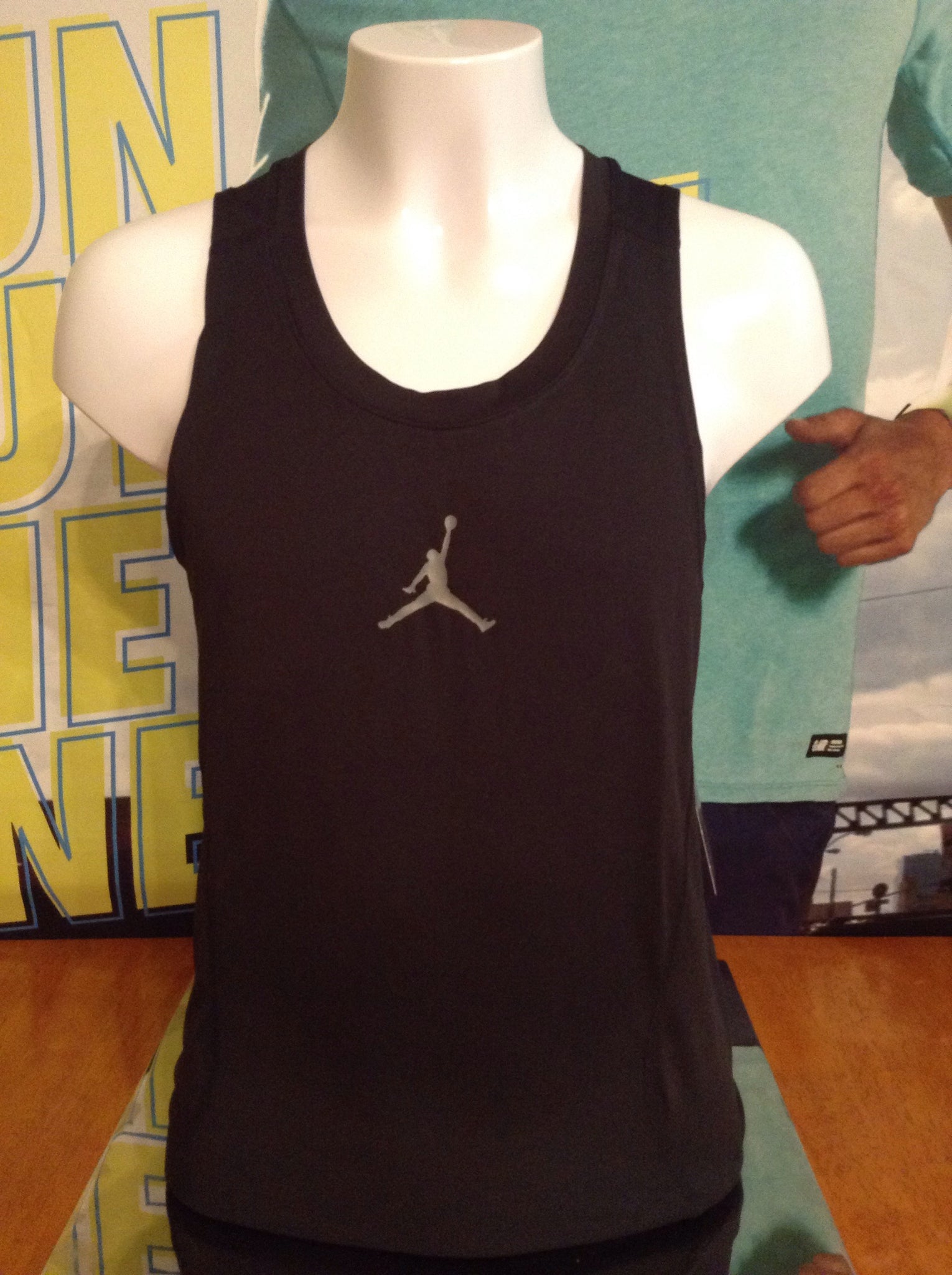 JORDAN TRAINING TANK TOP by LABCITY 