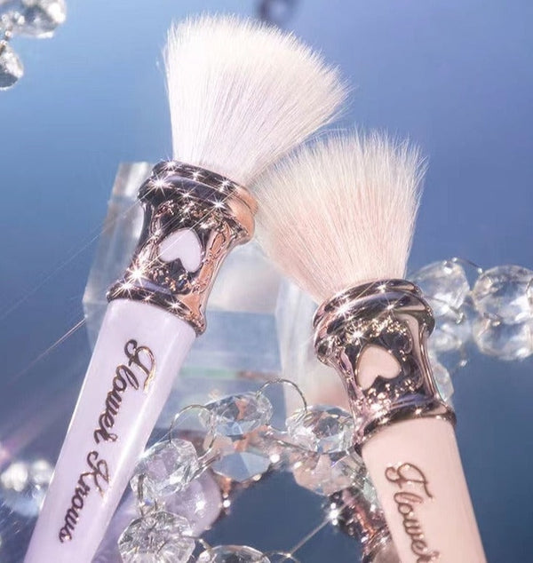 Sparkles Glitter Makeup Brushes Set Cute Fan Foundation Glitter Unicorn  Sparkles Makeup Brush Set with Beautiful Liquid Red Brush for Girls Teen  Christmas Present Gift