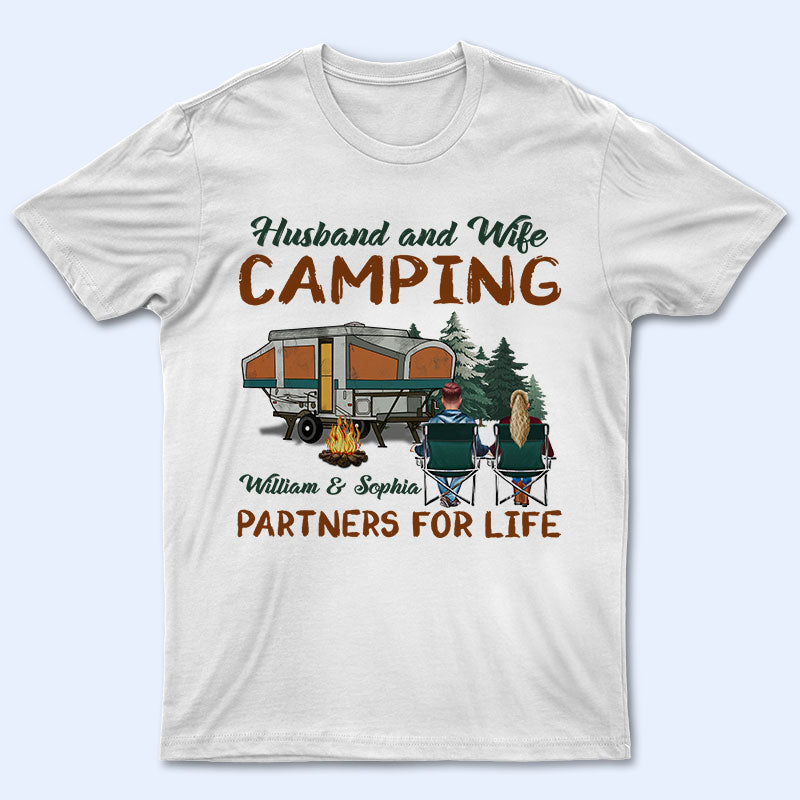 Doven kort Admin Husband And Wife Camping Partners Camping Couple - Personalized Custom -  Wander Prints™