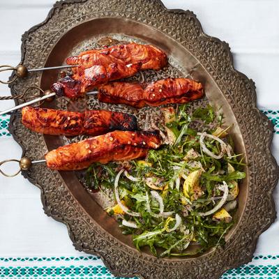Spices to Detox & Simple Recipes to Kickstart a Healthy 2019 - Pomegranate Salmon Skewers