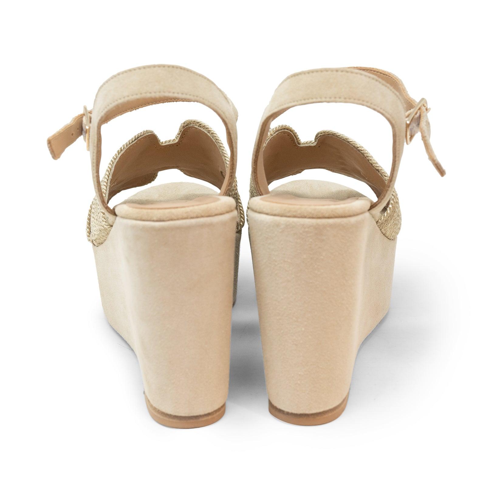 Women Suede Wedge Sandals in Sabbia – Jennifer Tattanelli
