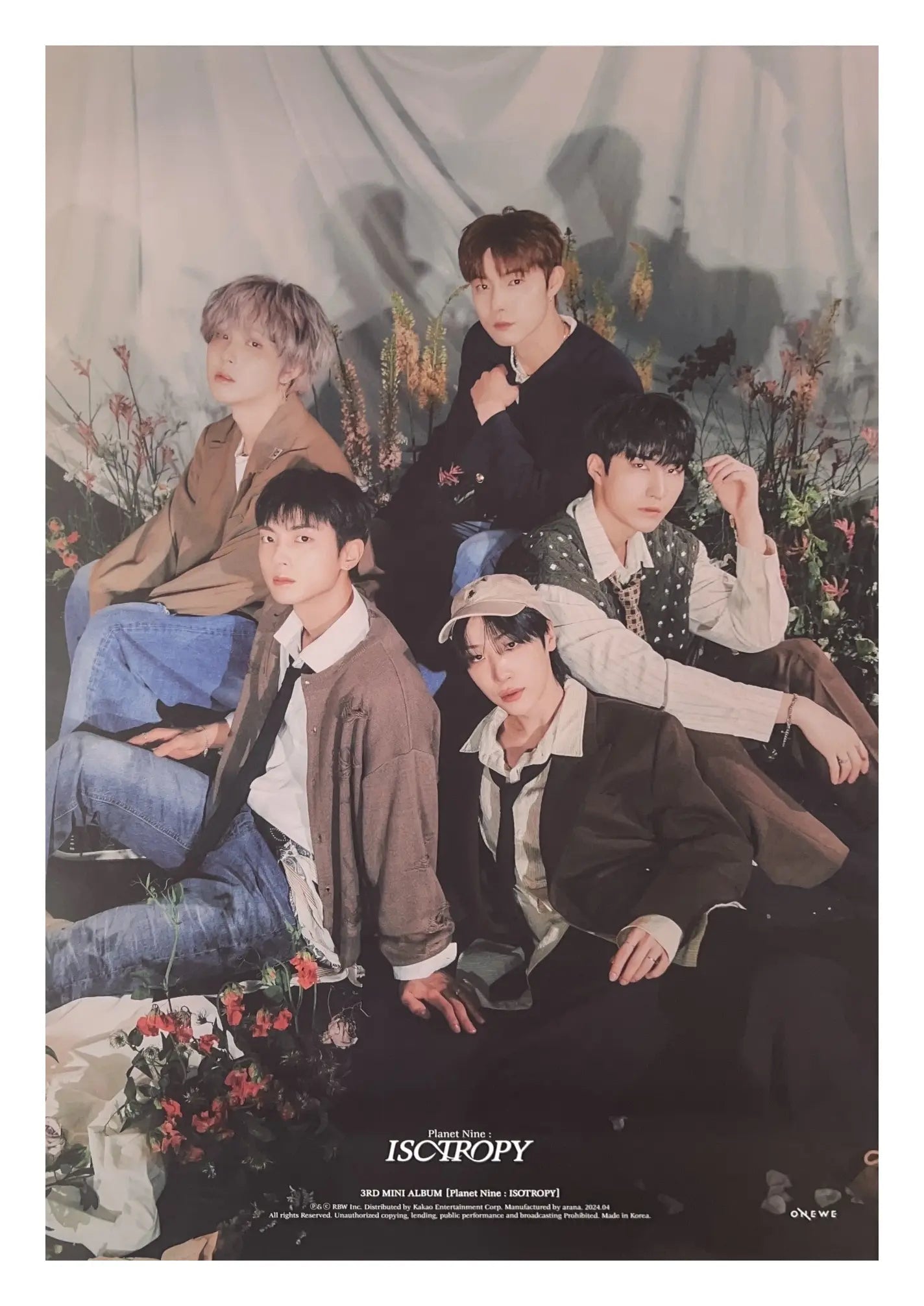 ONEWE 3rd Mini Album PLANET NINE : ISOTROPY Official Poster - Photo Concept 1