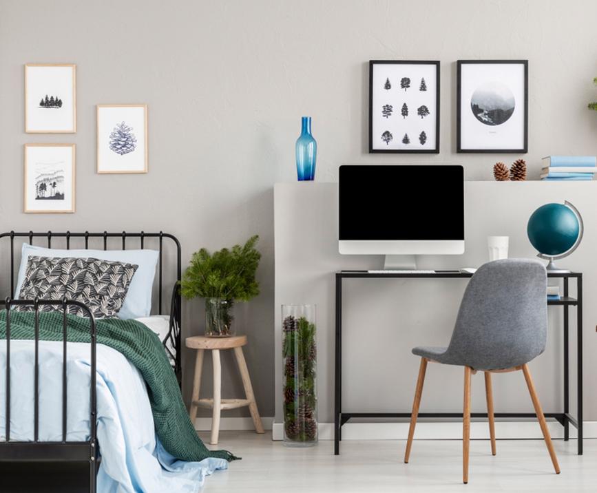 Small Bedroom Office Combo Ideas for Remote Workers