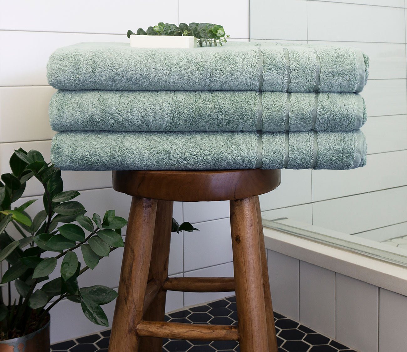 Cariloha Bamboo Hand Towel Set | White 3 PC