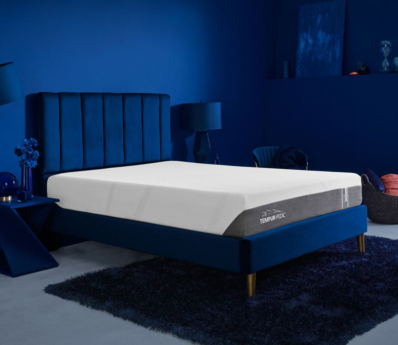 TEMPUR-Adapt® Medium Hybrid Mattress by Tempur-Pedic®