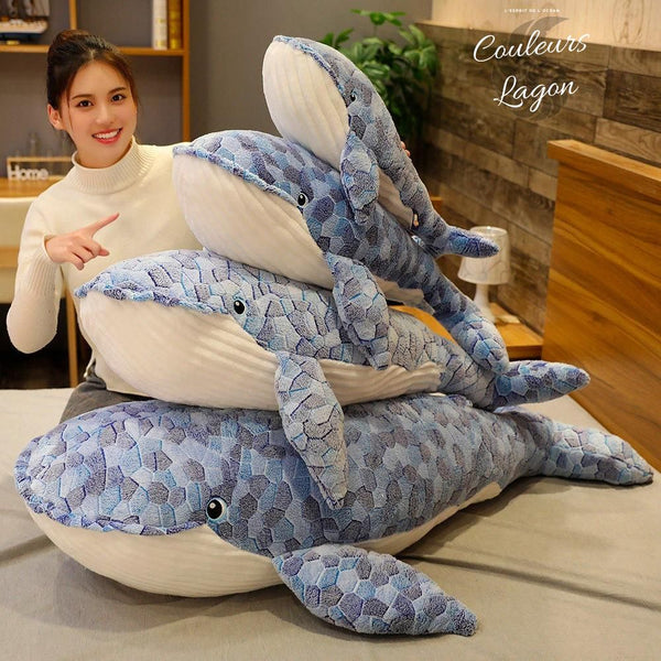 Couleurs Lagon - Jouet Peluche Oreiller Baleine Bleu 3D 50-110cm - 4 grandes tailles